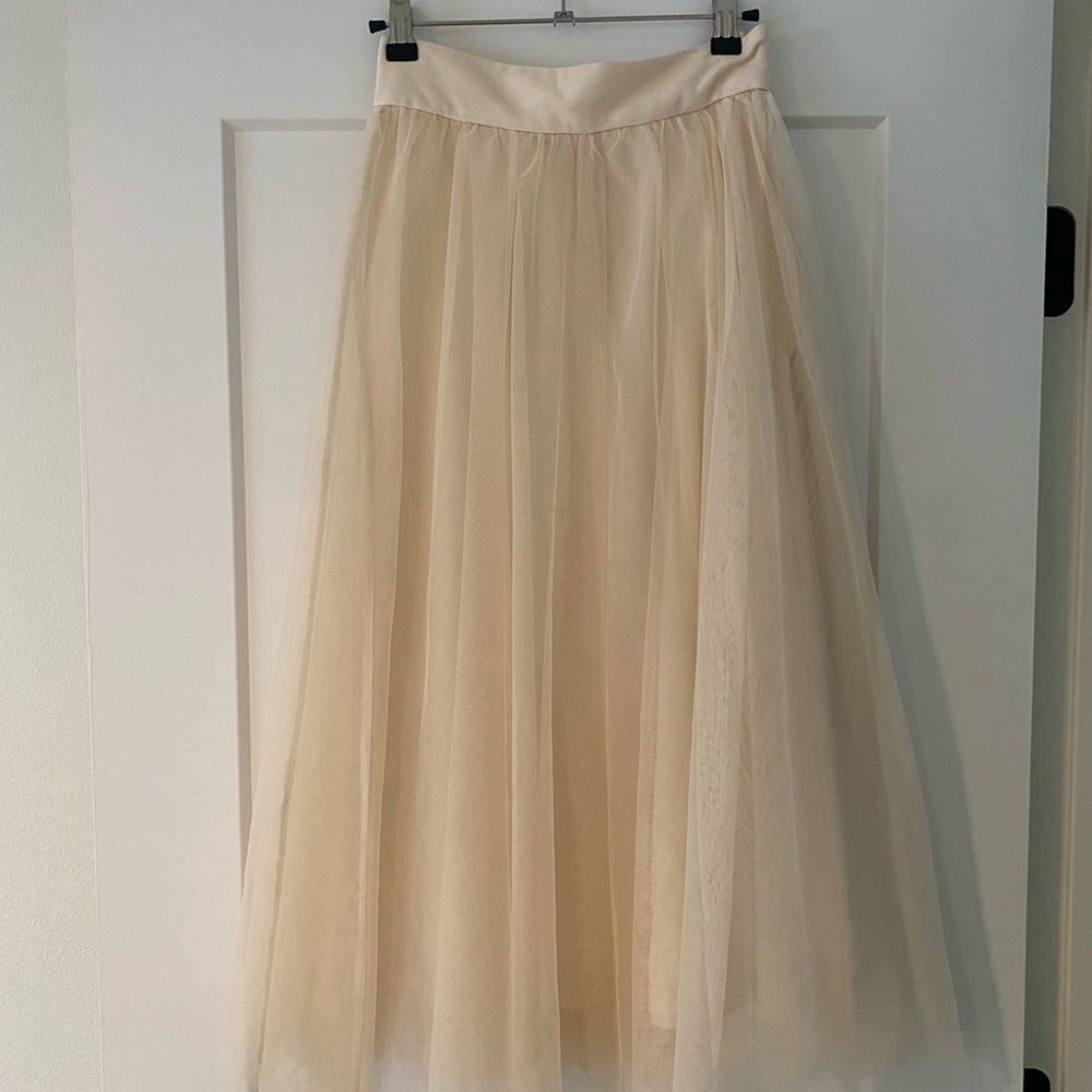 H&M Cream A-Line Tulle Skirt